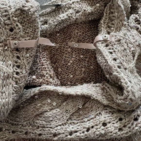 White House Black Market Sequin Knit Cowl Neck Sweater MP Taupe Fringe - Picture 7 of 7